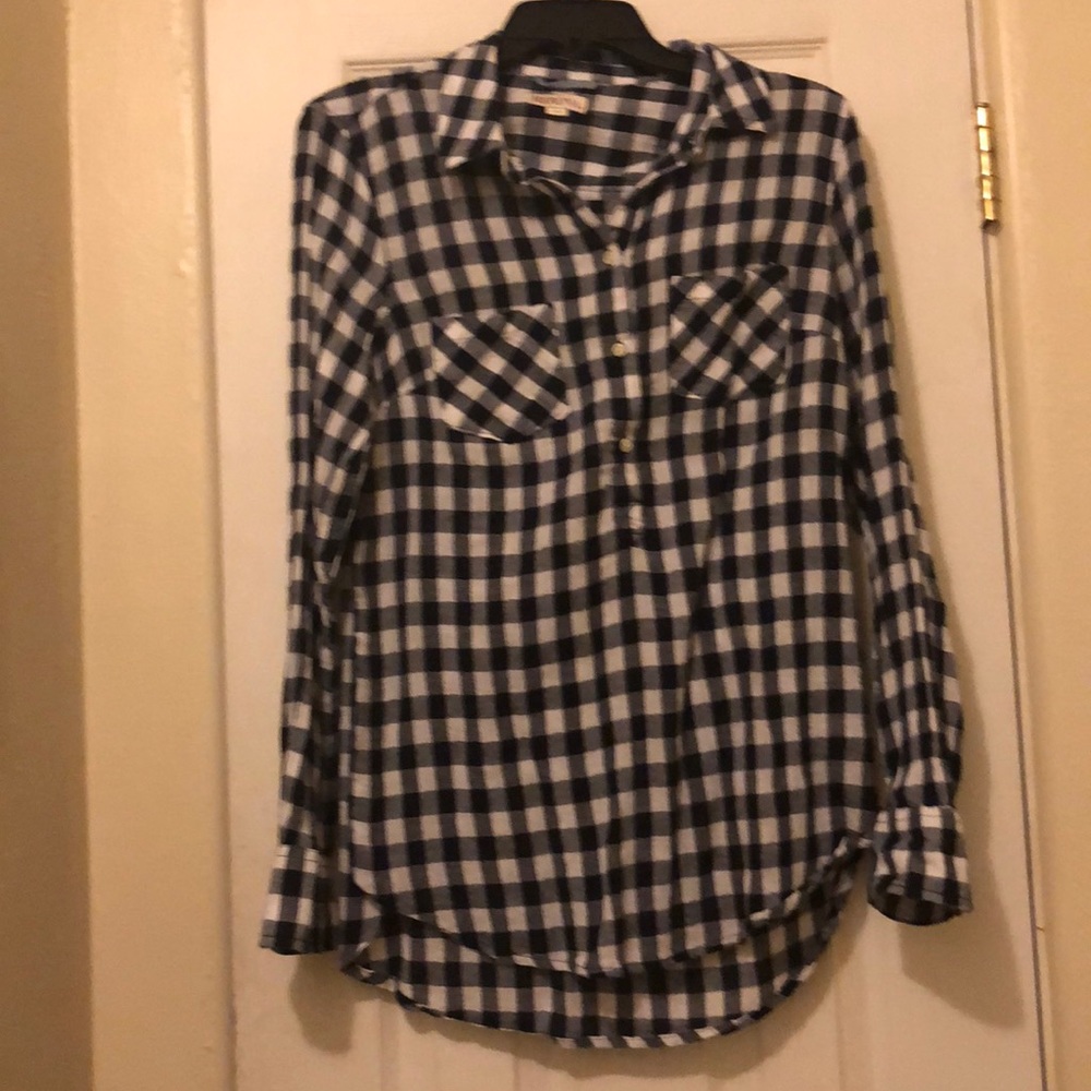 5/20 blue and white flannel